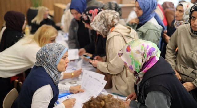 Akademi AKMEK 150 kursla kapılarını açtı
