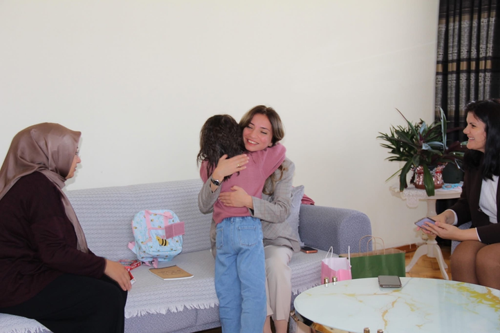 Aksaray’da sosyal destek alan aileye ev ziyareti