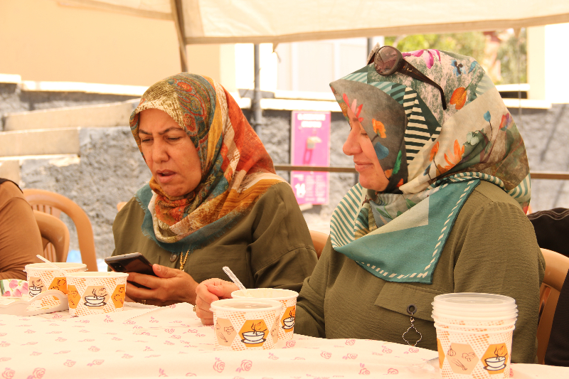 AKHİSAR AŞURE ŞENLİĞİNİ GELENEKSELLEŞTİRMEK İSTİYOR