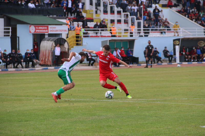 AKSARAY BELEDİYESPOR 2. YARIDA CAN BULDU