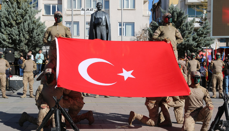 Cumhuriyet Yeni Bir Rejim Ve Dirilişin Adıdır