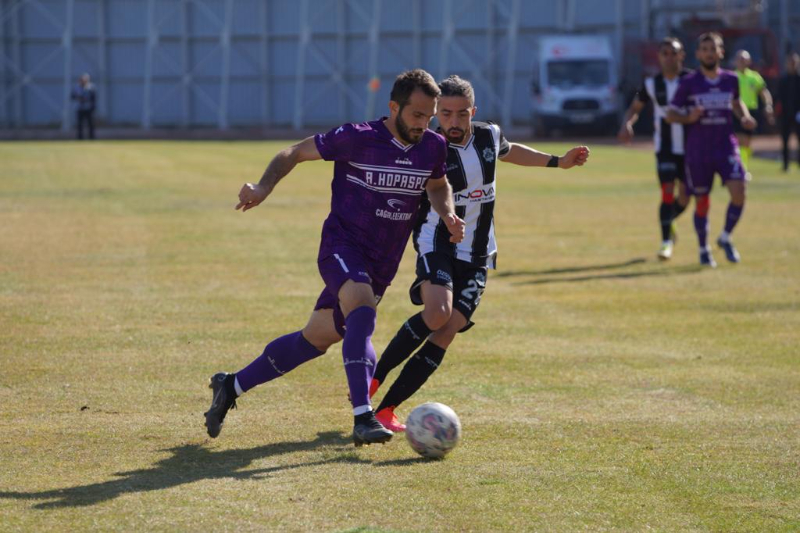 İKİNCİ YARI BAMBAŞKA BİR AKSARAYSPOR 2-1