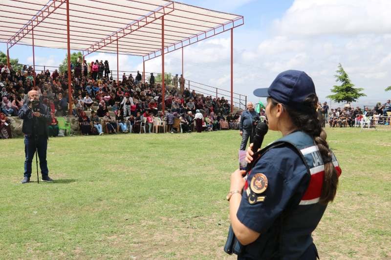 Jandarma Kadına Şiddetle Mücadele İçin Sahada