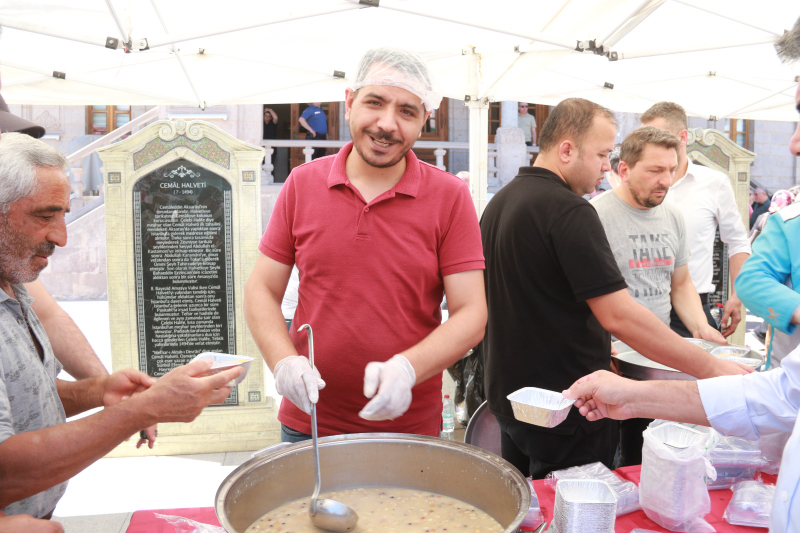 Aksaray Barosu'ndan İki Bin Kişilik Aşure Etkinliği