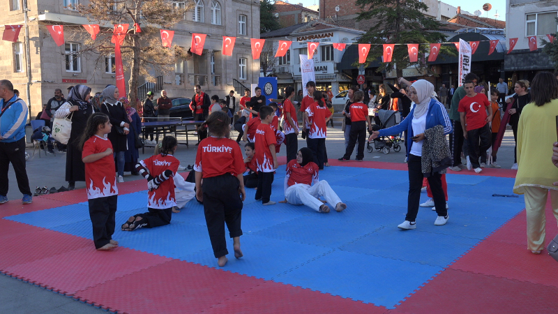 Amatör Spor Haftası'na Katılan Aksaraylı Gençlerin Hedefleri Gururlandırdı