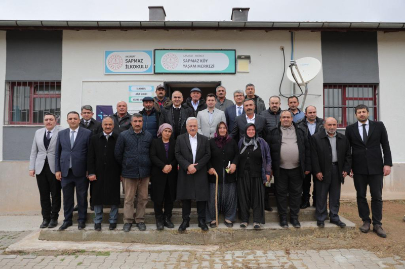 Vali Kumbuzoğlu Köy Köy Gezip Vatandaşlara Kulak Verdi