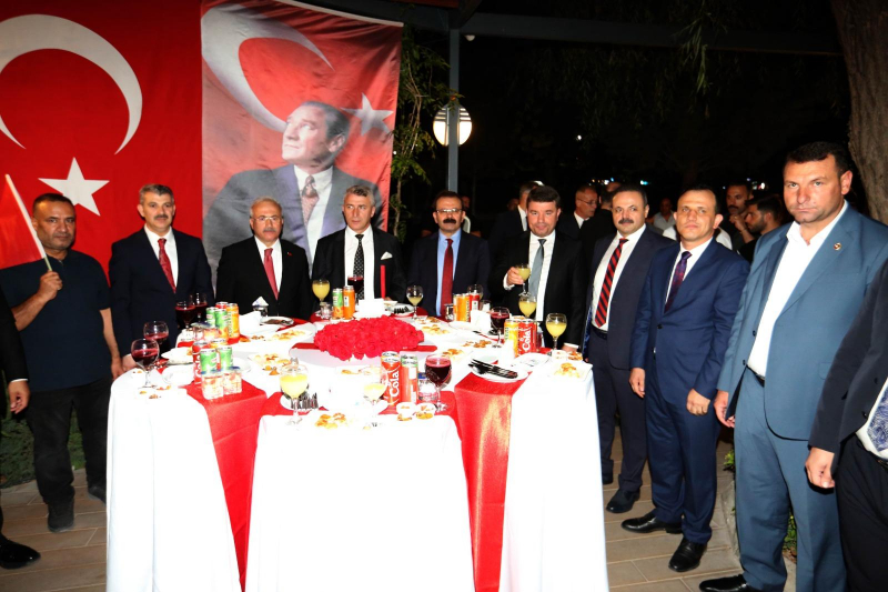 “SAHİP OLDUĞUMUZ ONURLU, ŞEREFLİ VE ÖZGÜR HAYATIMIZI BU ZAFERE BORÇLUYUZ”