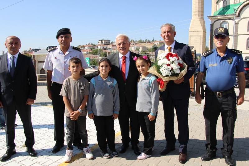 “ATATÜRK’ÜN ÇİZDİĞİ MUASIR MEDENİYETLER SEVİYESİNE ÇIKMAK İÇİN, ÖĞRENCİLERİMİZ ÜLKEMİZİ EN İYİ ŞEKİLDE TEMSİL EDECEKLERDİR”