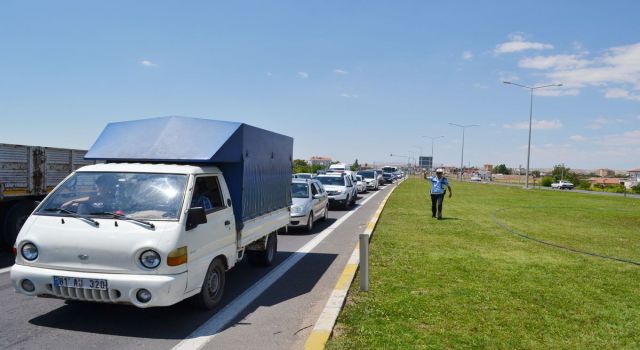 Trafikteki Araç Sayımız Artmaya Devam Ediyor