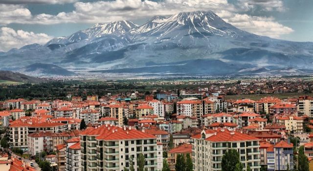 Aksaray’da ruhsatı verilen yapıların yüzölçümü arttı