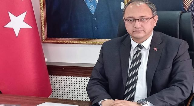 Çölkesen “Tarihe Demokrasi Dersi Olarak Geçti”