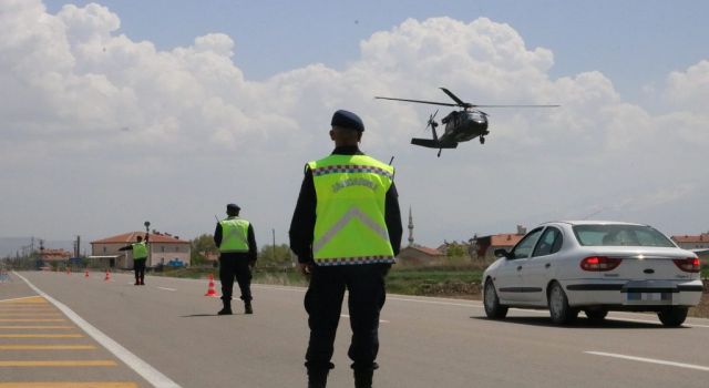 Trafikte Hava Denetimi Sürüyor