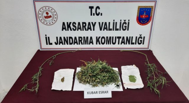 Jandarma Yaptığı Operasyonda Kubar Esrarı Ele Geçirdi