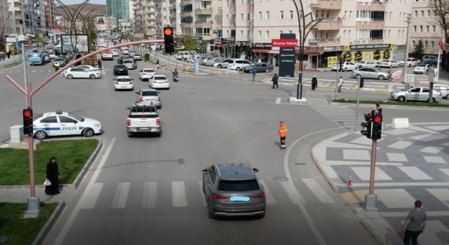 Aksaray Emniyeti, Trafik Kazalarını Önlemek İçin Mesaide