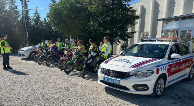 Jandarma Motosiklet Kazalarını Azaltmak İçin Sahada