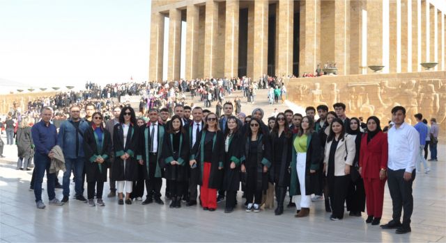 Aksaray Barosu Ata Huzuruna Çıktı