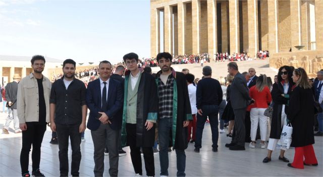 Cumhuriyetin 100.Yılını Anıtkabir'de Kutladılar