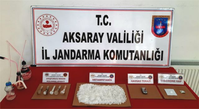 Jandarma, Zehir Tacirlerini Yuvalarında Baskın