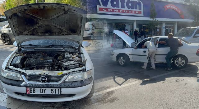 Seyir Halindeki Otomobil Motoru Bir Anda Alev Aldı