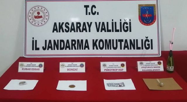 Jandarma Zehir Tacirlerine Nefes Aldırmıyor