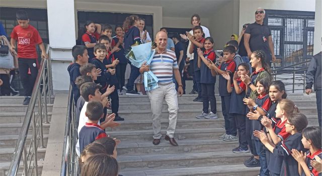 Binlerce Aksaraylı Çocukta İz Bırakan Yusuf Öğretmene Uğurlama