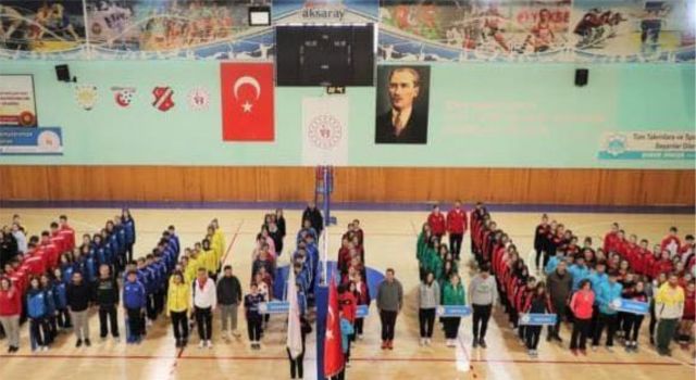 Yıldızlar Voleybol Grup Müsabakaları Heyecanı Başladı