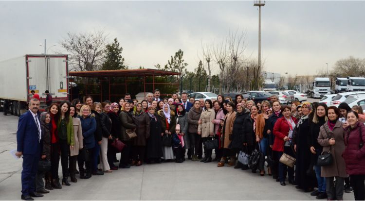 İyi Parti Başkan Adayı Türemiş’e Kadınlardan Tam Destek