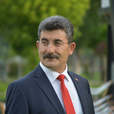 Milletvekili Erel Öğrencilere Seslendi