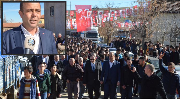 'Birlik, Beraberlik Ve Yürüyüş Yemeği' Gövde Gösterisine Dönüştü