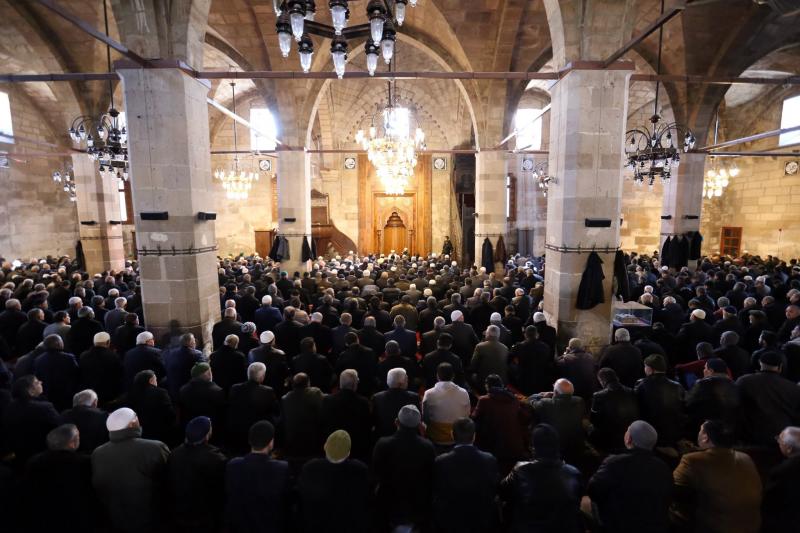 Şehitler İçin Mevlid Okutuldu, Helva Dağıtıldı