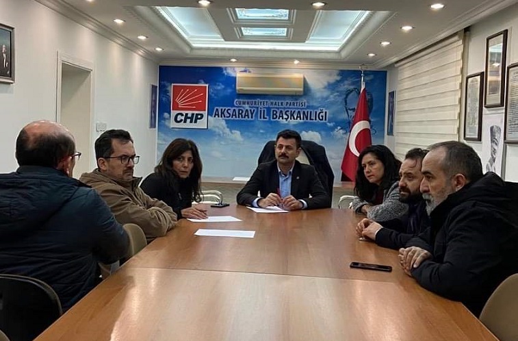 CHP Bilgilendirme İçin Kolları Sıvadı