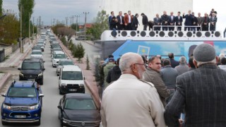 Milletvekili Adayları İlçe Girişinde Konvoy Eşliğinde Karşılandı