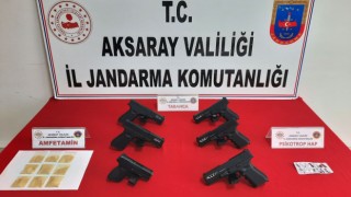 Jandarma, Zehir Tacirlerini Aksaray'a Girer Girmez Enseledi