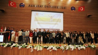 TUS Adayları İçin Motivasyon Konferansı Yapıldı