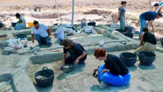 Aşıklı Höyük’te 1000 Yıllık Medeniyetin İzleri Araştırılıyor