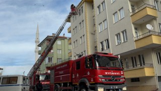 Dairede Çıkan Yangında Faciayı İtfaiye Önledi