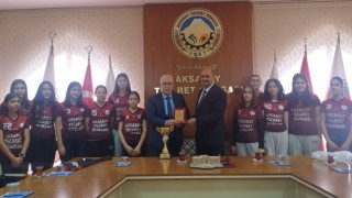 Voleybol Takımından, Sponsorları Ticaret Borsası’na Jest