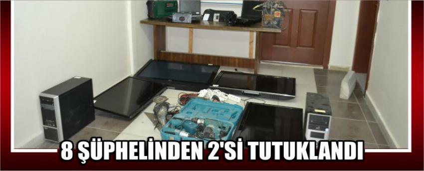 8 Şüphelinden 2'si Tutuklandı