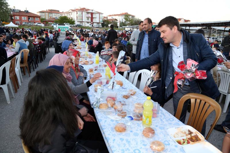 Hasas, Nakkaş, Şifahane Mahalleleri İftarda Buluştu