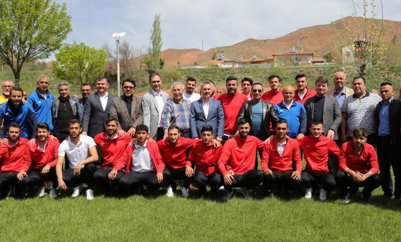 Şampiyon Belediyespor’a Akşehir Maçı Öncesi Tam Destek