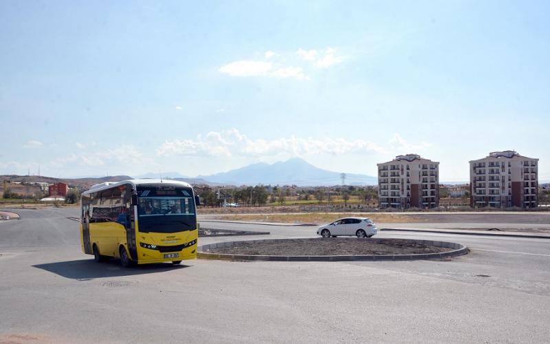 Kavşak Düzenlemesi İle Trafik Rahatladı