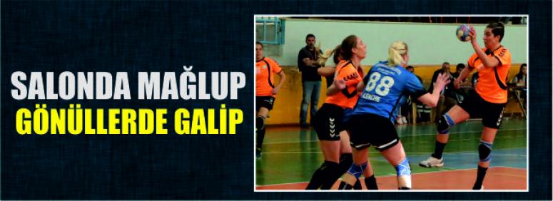 Salonda Mağlup Gönüllerde Galip