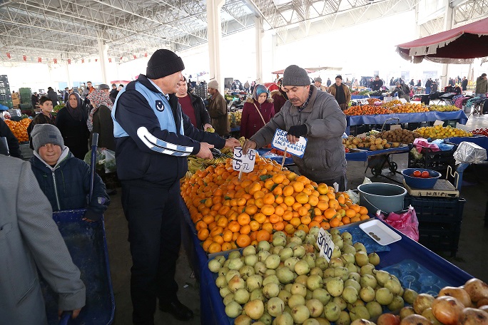 Semt Pazarları Zabıta’nın Kontrolünde