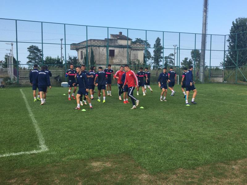 Yeni Orduspor’dan Belediyespor’a Jest